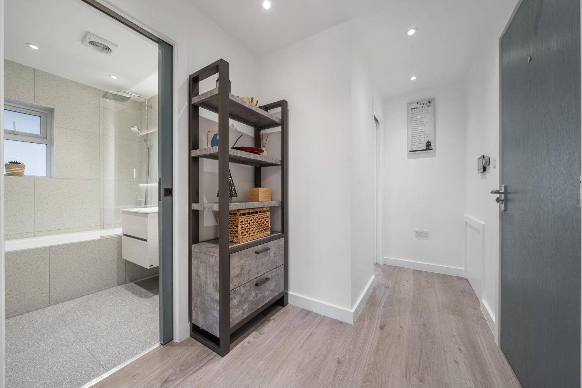 Newly Refurbished 2 Bed Flat Appartement Mill Hill Buitenkant foto
